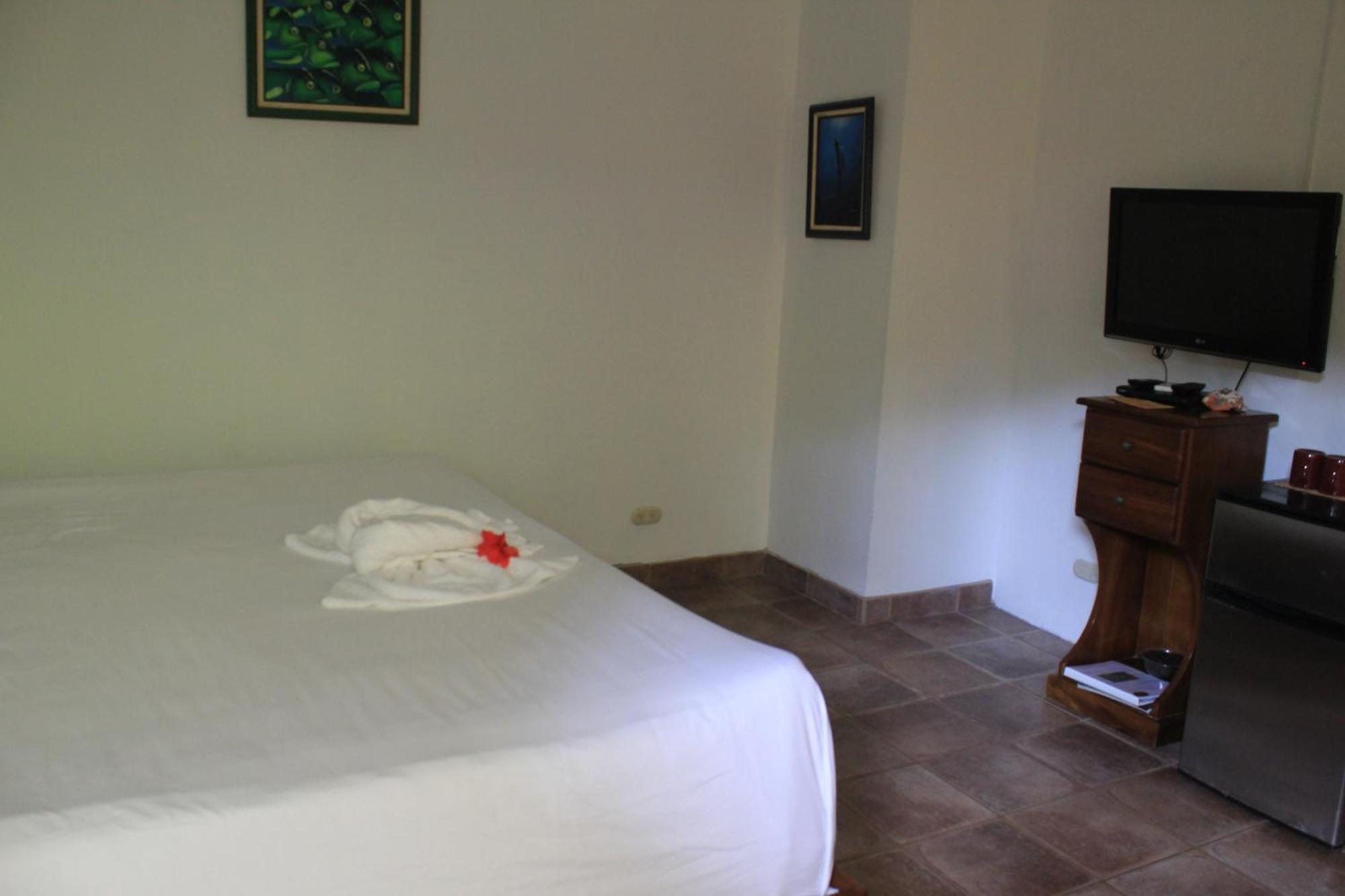 La Posada Jungle Hotel Manuel Antonio Room photo