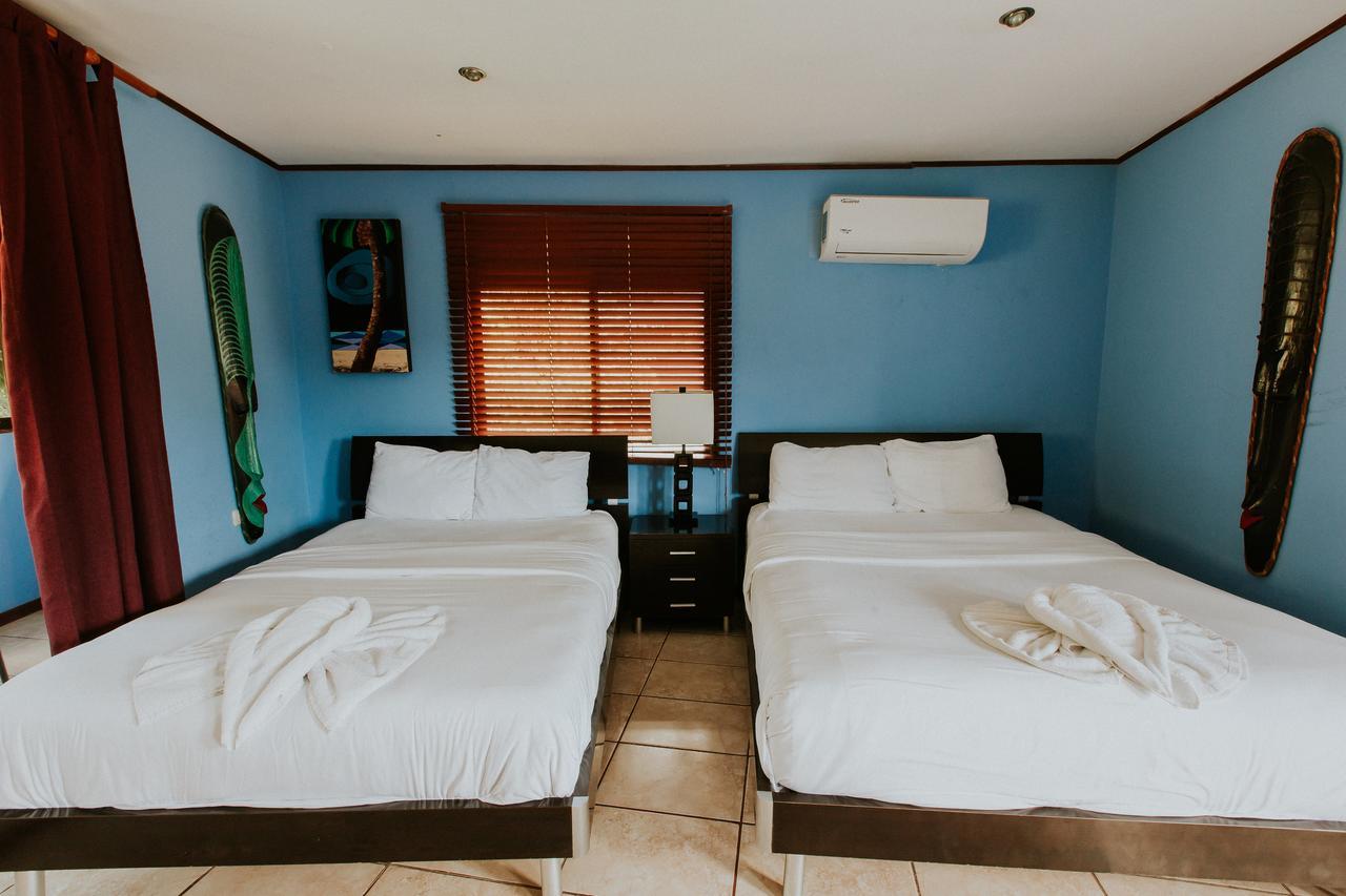 La Posada Jungle Hotel Manuel Antonio Exterior photo